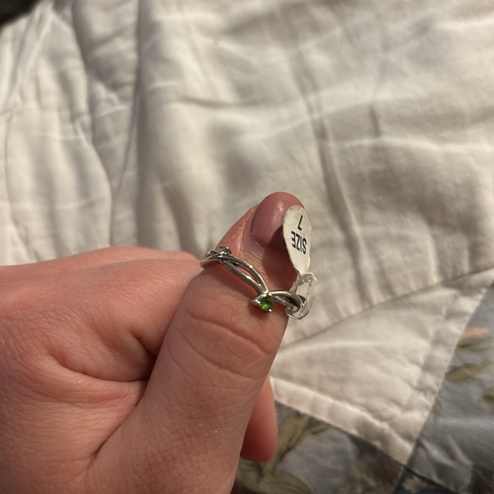 Ring - Picture 2 of 2